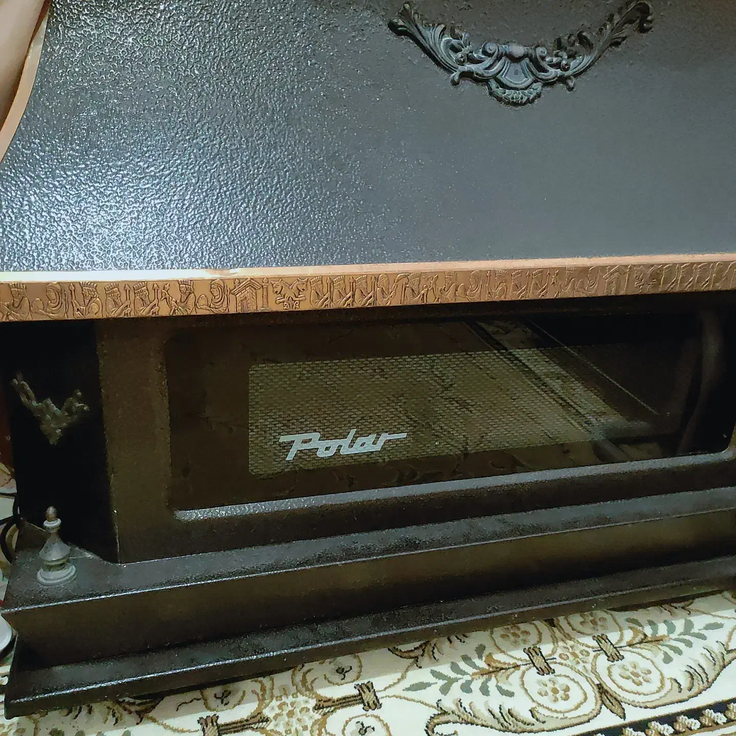 بخاری بزرگ و‌تمیز|بخاری، هیتر، شومینه|اهواز, کمپلو شمالی|دیوار