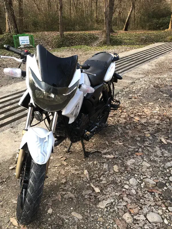 اپاچی 180 نیو فیس|موتورسیکلت|نور, |دیوار