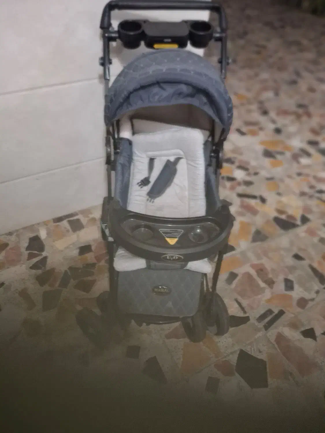 کالسکه|اسباب و اثاث بچه|رشت, سلیمانداراب|دیوار