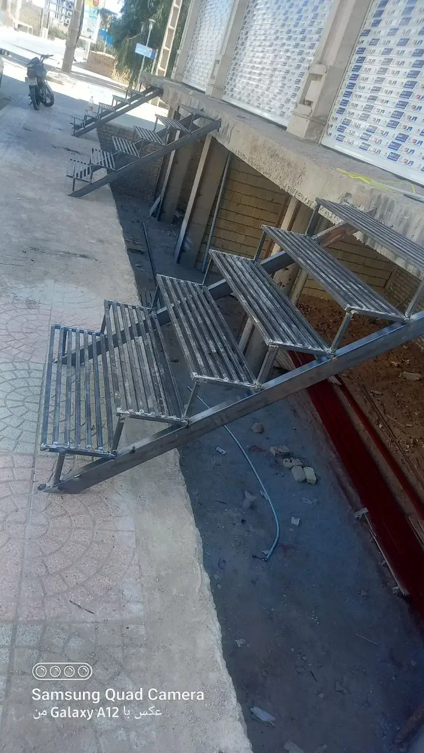 جوشکاری سیار پله نما تعمیروتابگیری درب نصب قفل|خدمات پیشه و مهارت|یزد, |دیوار