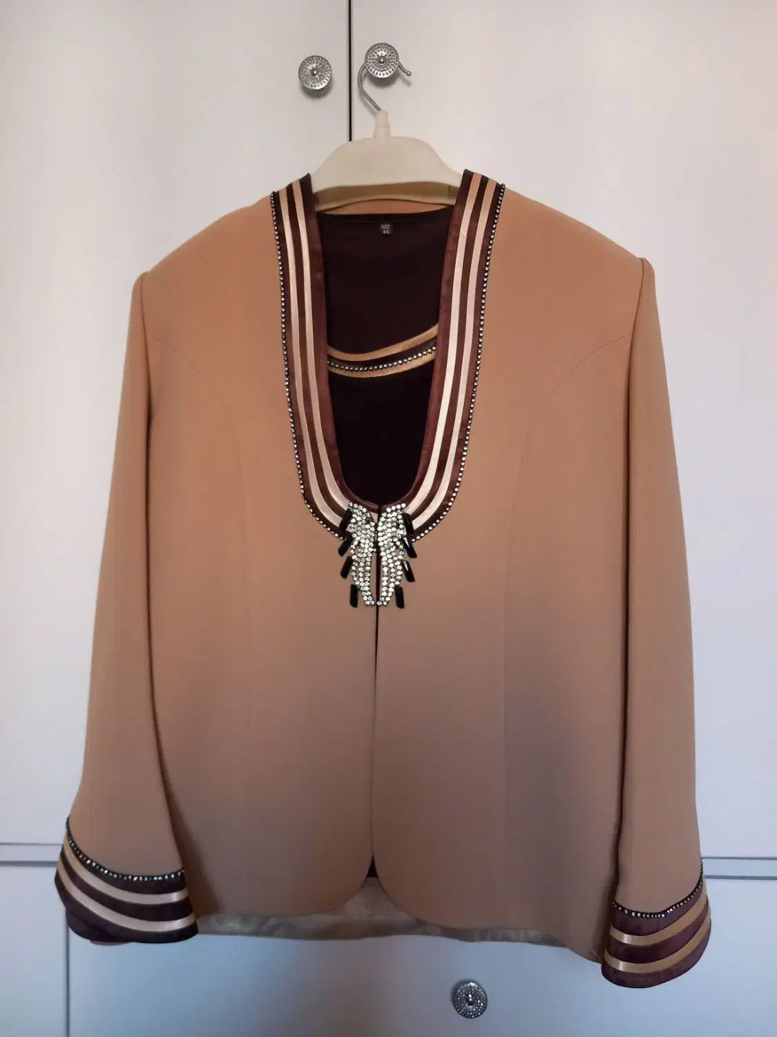 کتُ و زیر سارافون|لباس|سنندج, |دیوار