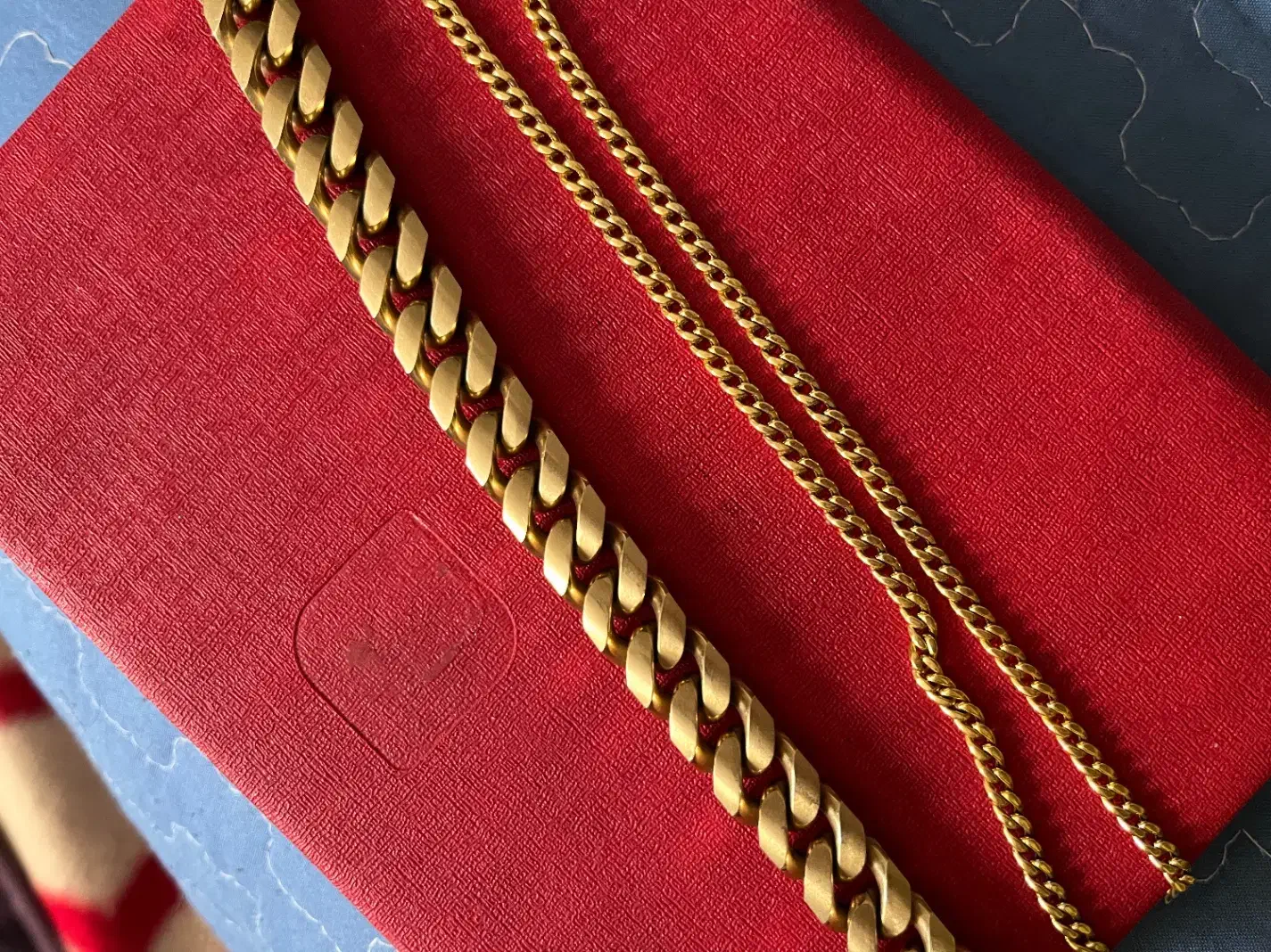 دستبند طلای کارتیر ایتالیایی|جواهرات|اصفهان, آبشار|دیوار