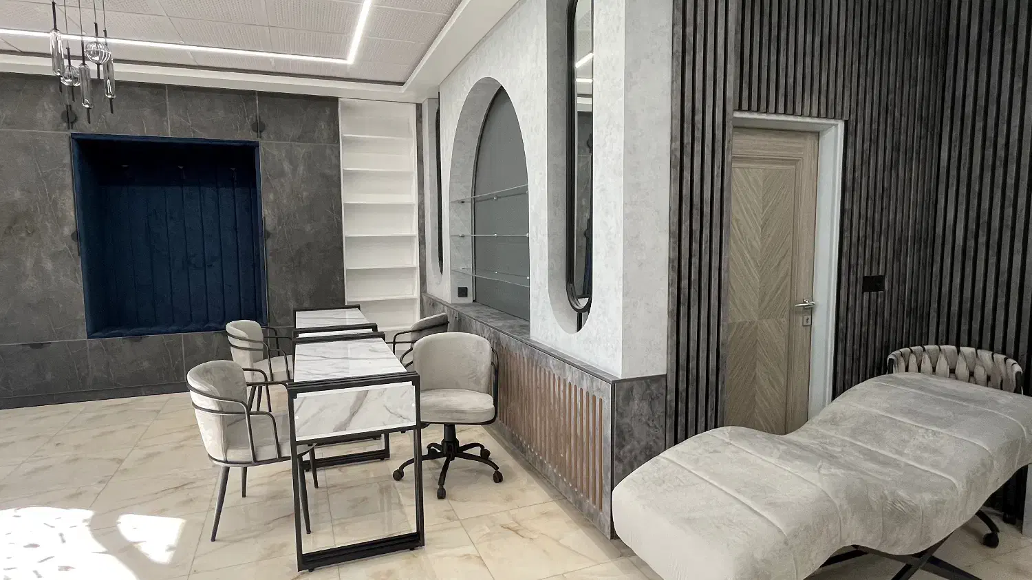 واگذاری صندلی و فضای کار در سالن زیبایی لومینا|خدمات آرایشگری و زیبایی|اردبیل, |دیوار