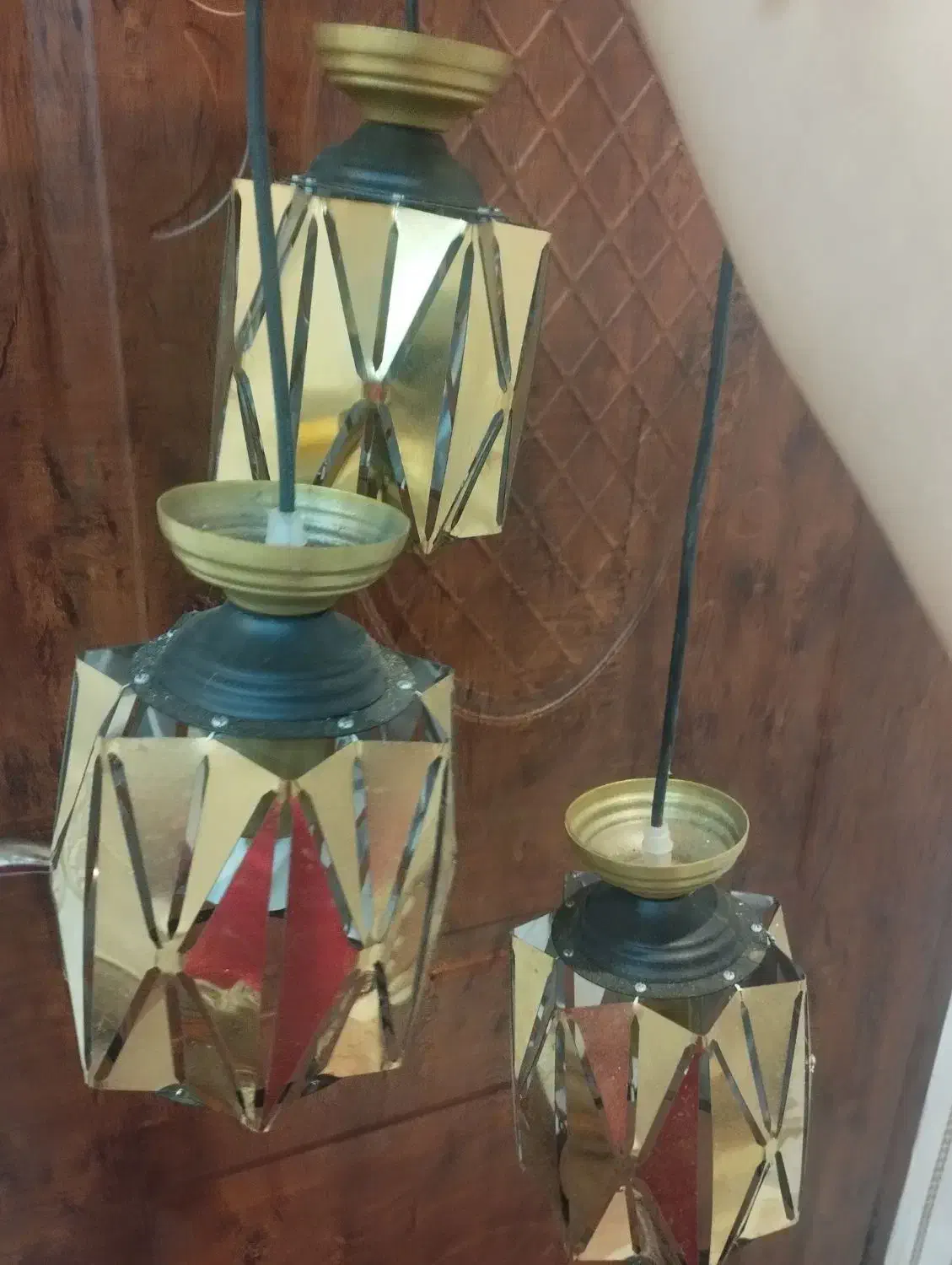 لوستر|لوستر و چراغ آویز|لنگرود, |دیوار