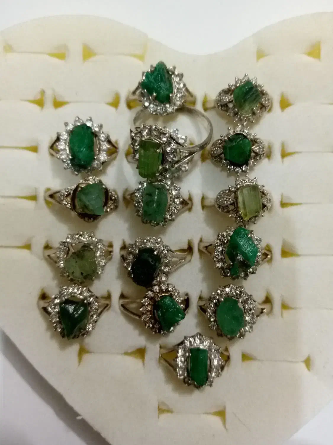 انگشتر نقره زمرد زنانه|جواهرات|مشهد, انقلاب|دیوار