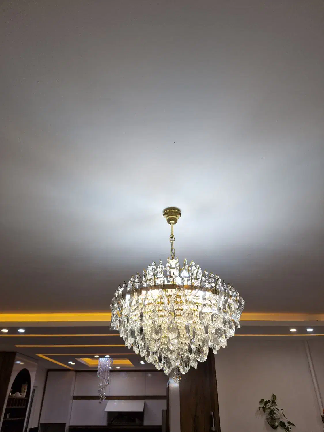 لوستر|لوستر و چراغ آویز|سیاهکل, |دیوار