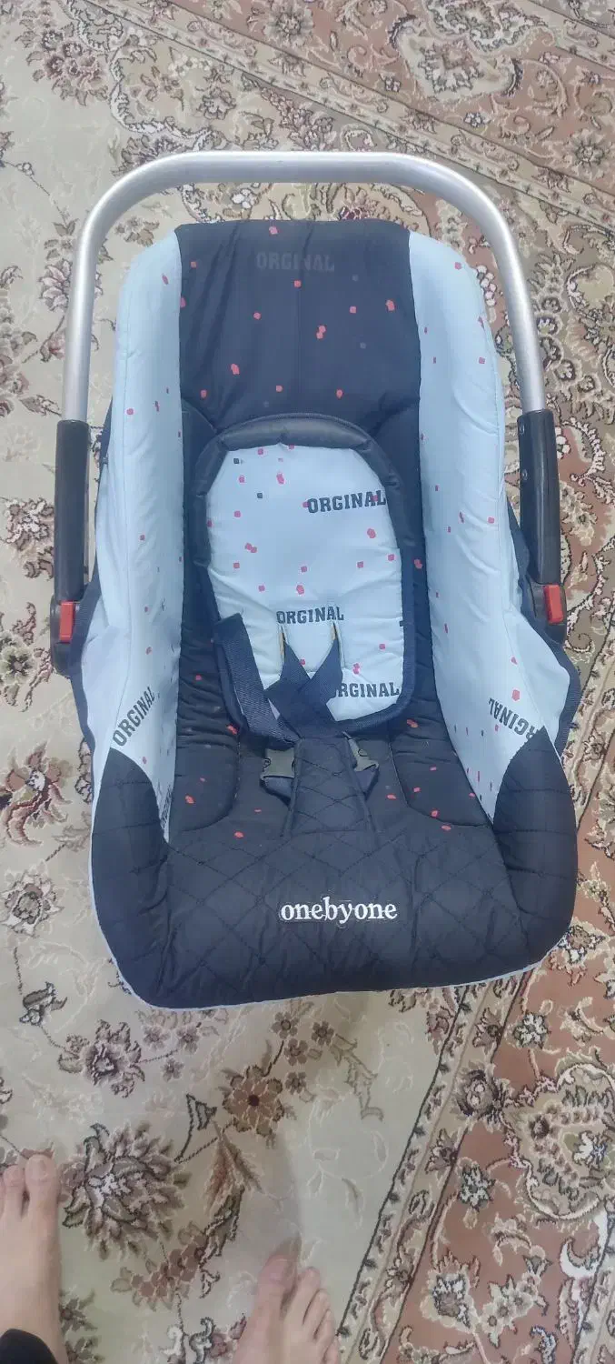 کریر بچه|اسباب و اثاث بچه|نیشابور, دارایی|دیوار