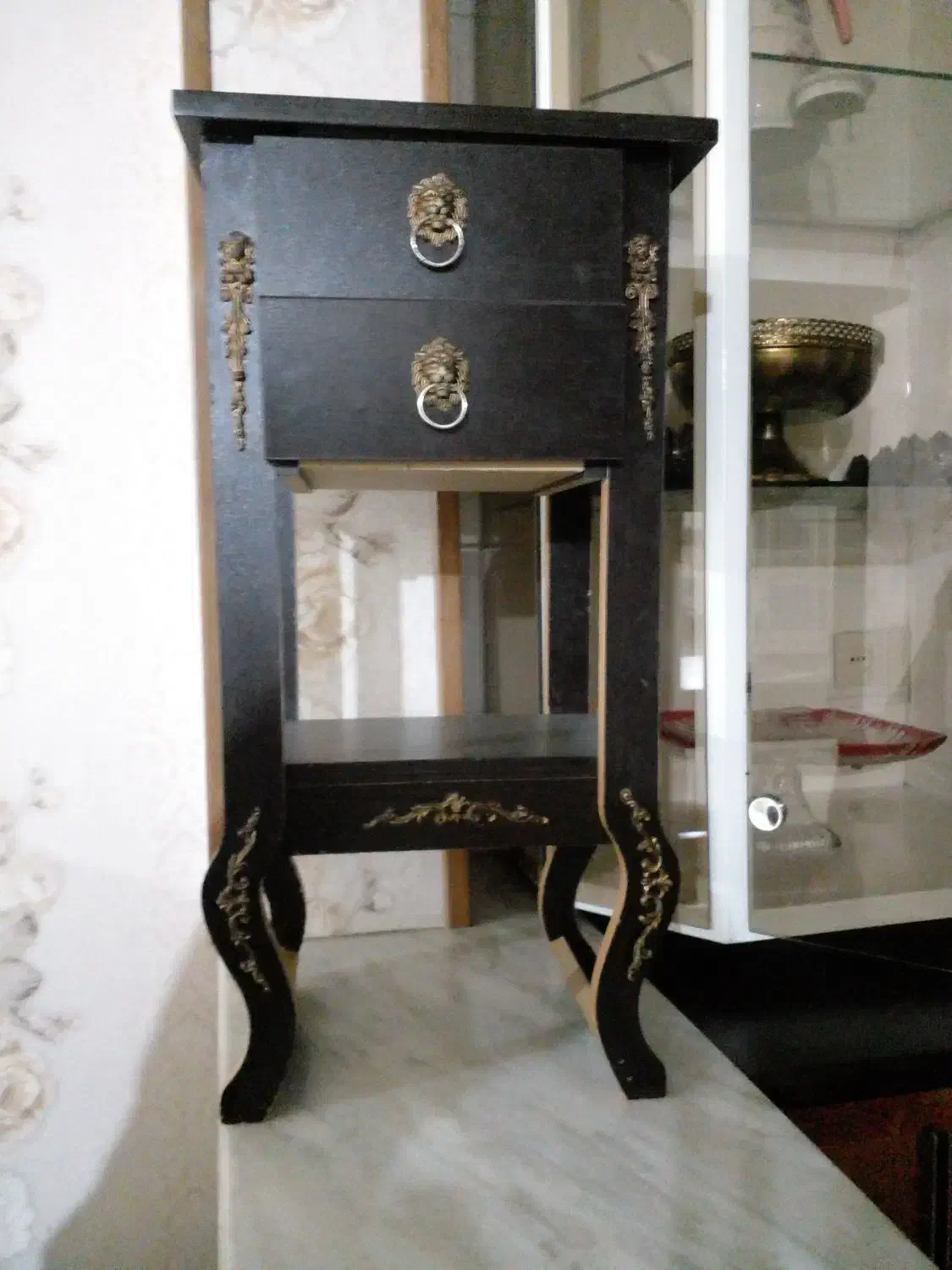 میز|میز تلفن|خرم‌آباد, |دیوار