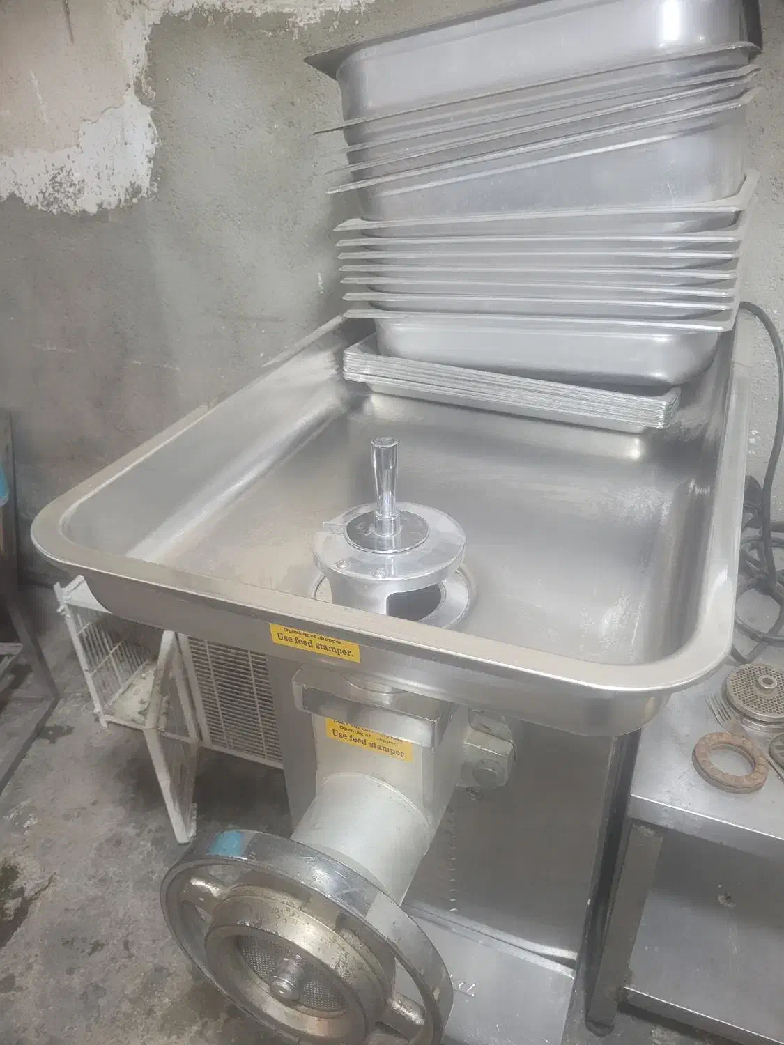چرخ گوشت صنعتی|خردکن، آسیاب، غذاساز|تهران, نعمت‌آباد|دیوار