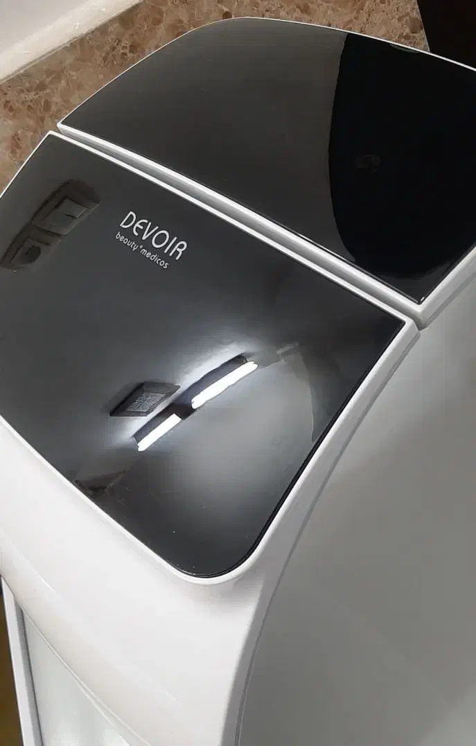 تونل ال ای دی پاکسازی پوست|آرایشگاه و سالن‌های زیبایی|شیراز, شهرک جماران|دیوار