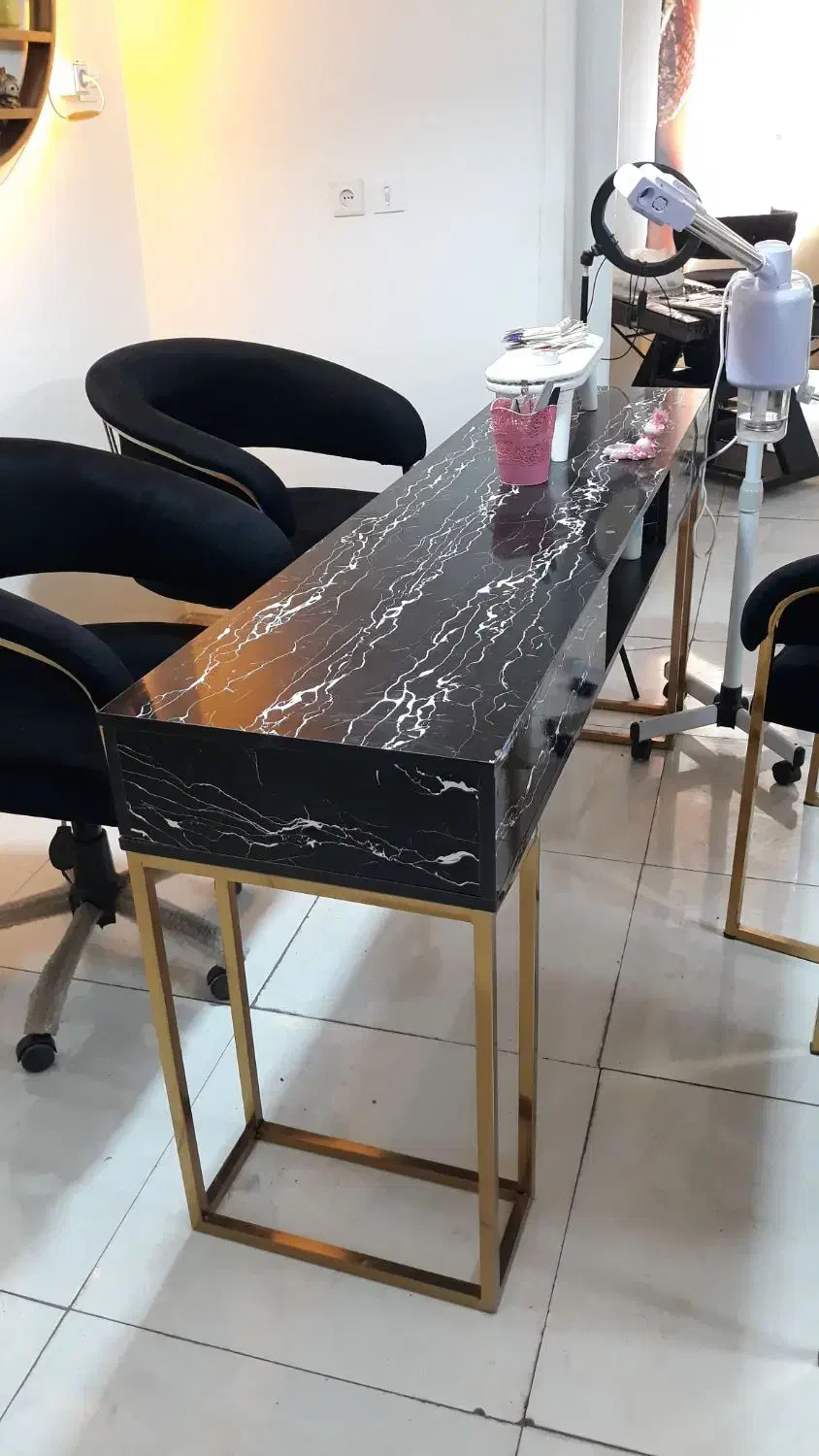 لوازم سالن زیبایی|آرایشگاه و سالن‌های زیبایی|بیرجند, |دیوار