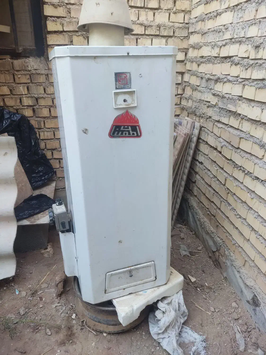 آبگرمکن گازی|آبگرمکن، پکیج، شوفاژ|خرمشهر, |دیوار