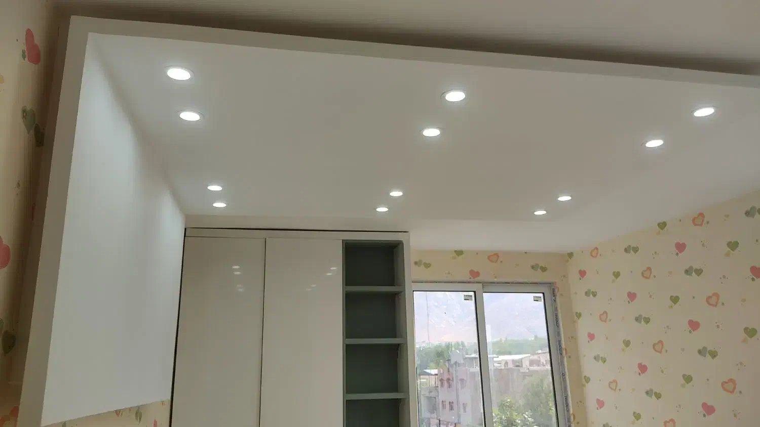 نیاز به یک نفر کارگر ساده|استخدام معماری، عمران و ساختمانی|خوانسار, |دیوار