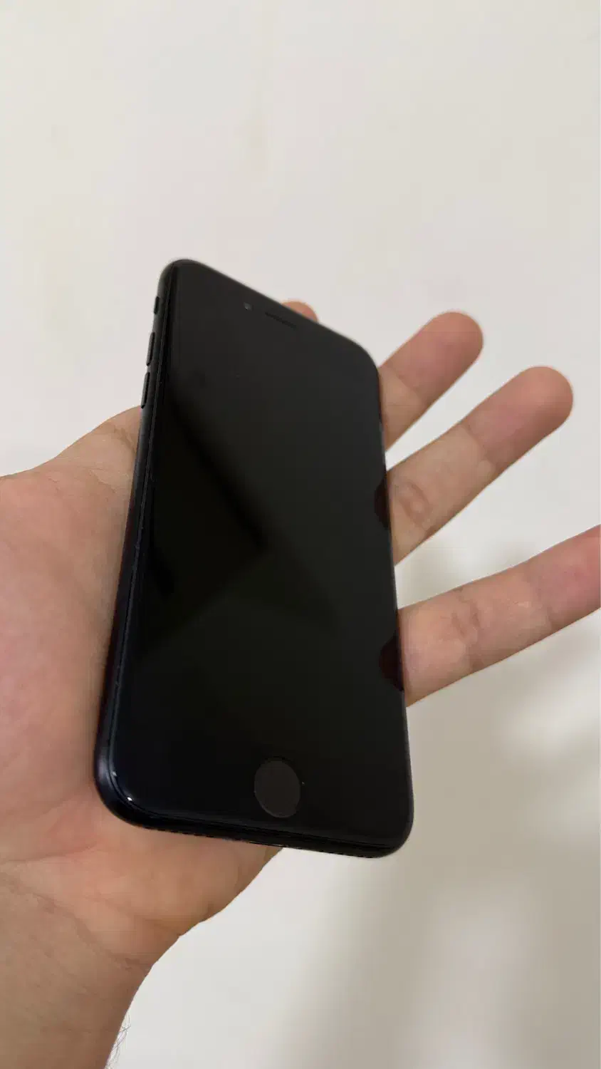 ایفون se 2020|موبایل|اهواز, کوی نفت|دیوار