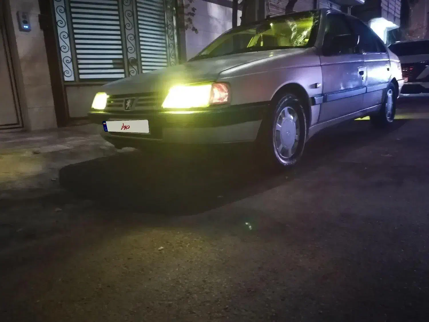 405 دوگانه دستی|خودرو سواری و وانت|قم, بنیاد|دیوار