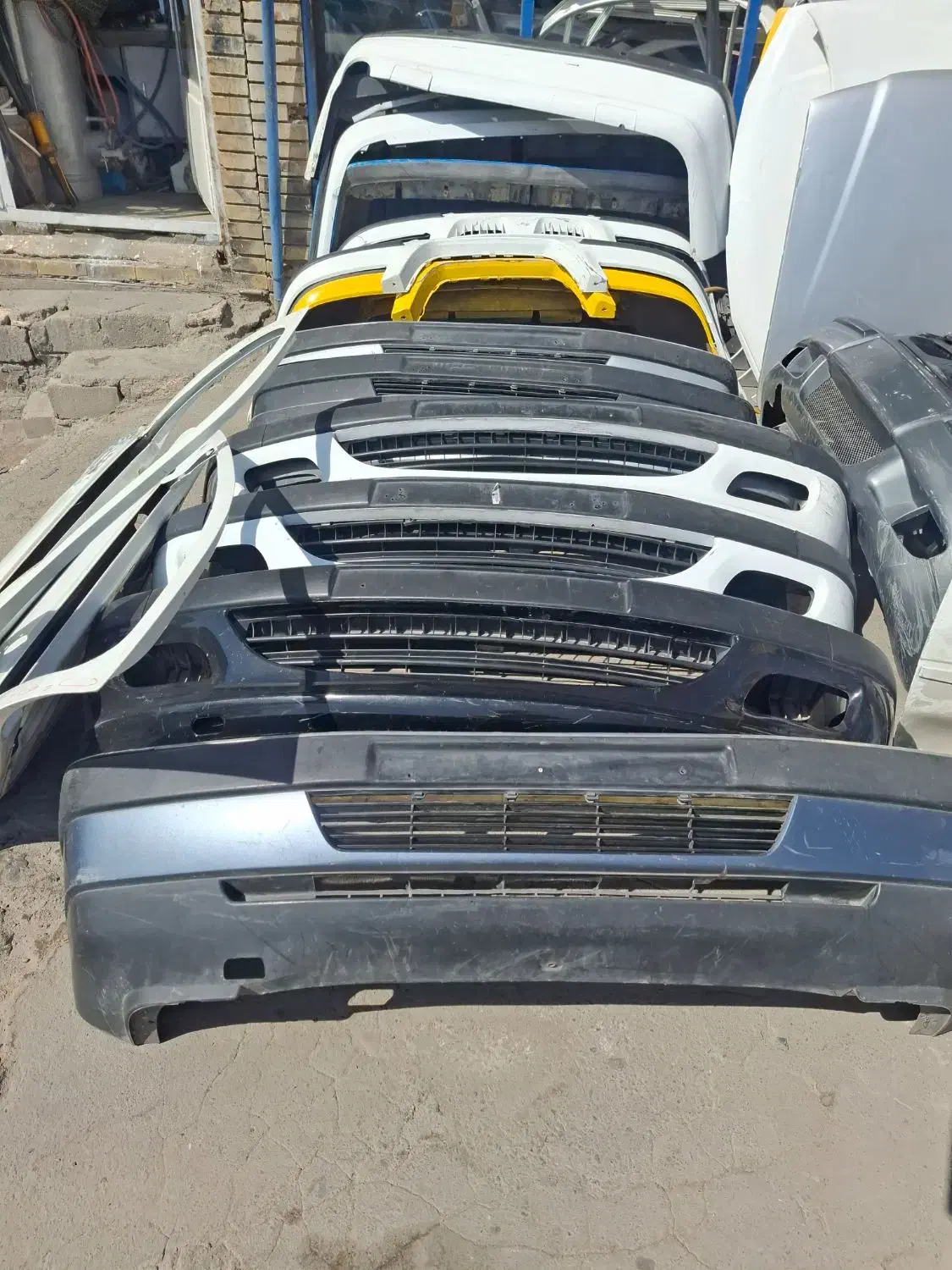 قطعات استوک بدنه خودروهای سایپا ایران خودرو|قطعات یدکی و لوازم جانبی|تبریز, |دیوار