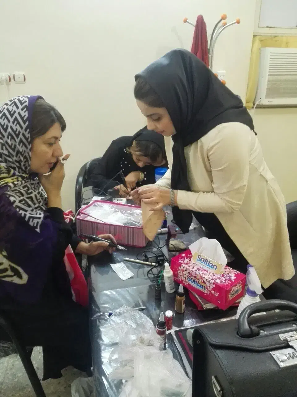 به مناسبت روز زن و ولنتاین تخفیف ویژه|گردهمایی و همایش|دزفول, |دیوار