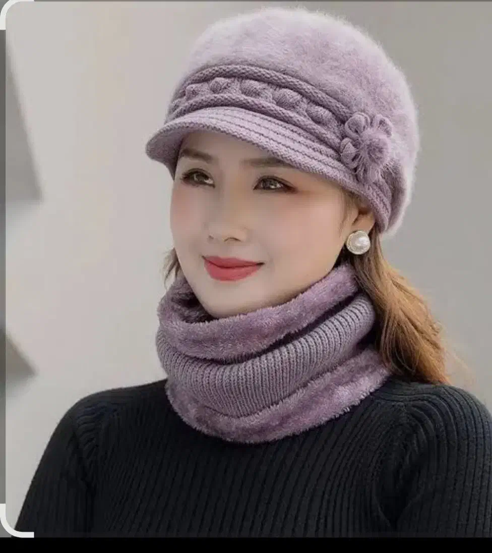 شال و کلاه نقاب دار خارجی|لباس|نیشابور, فردوسی جنوبی|دیوار