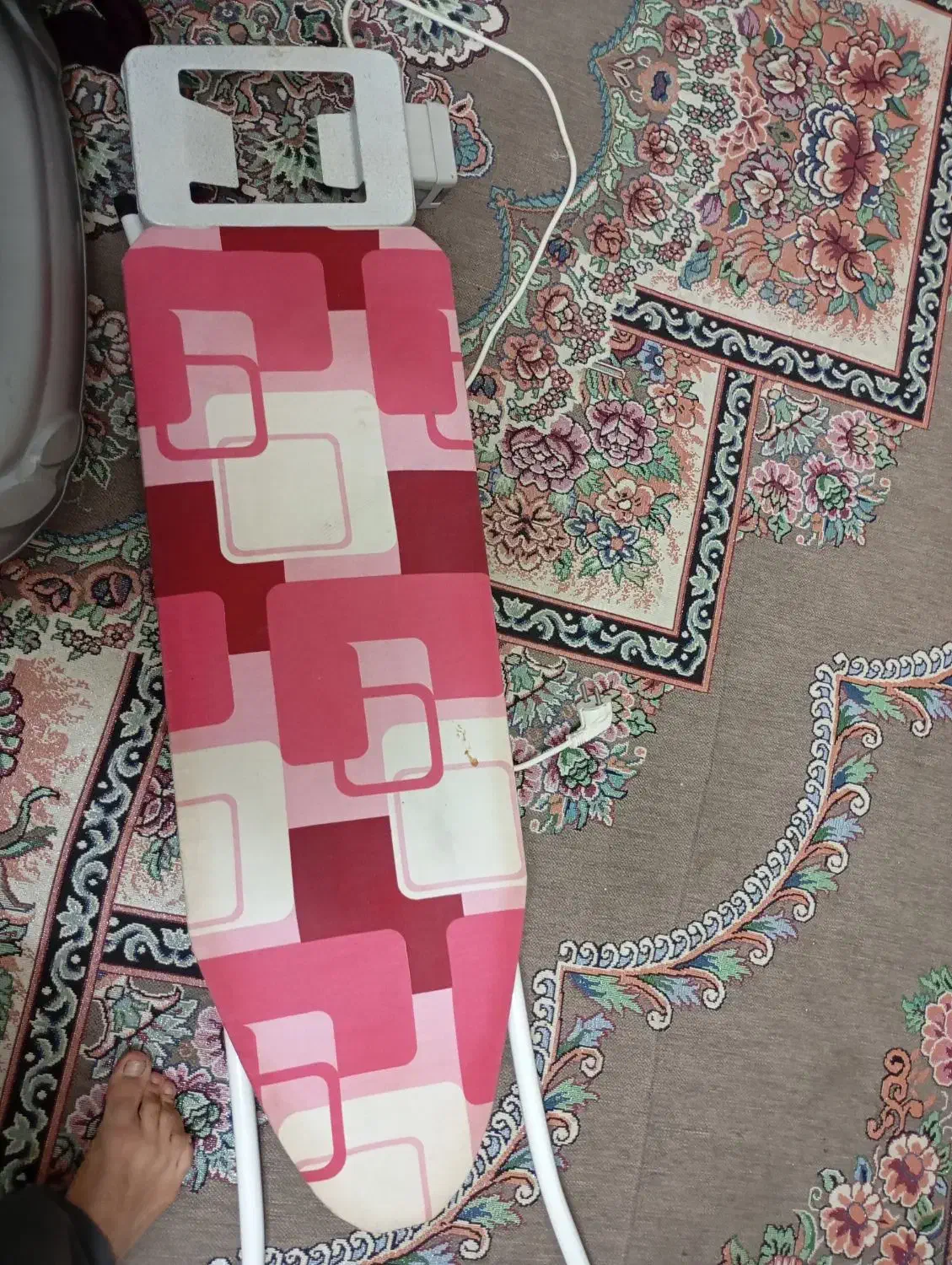 میز اتو|اتو و لوازم اتو|اردکان, |دیوار