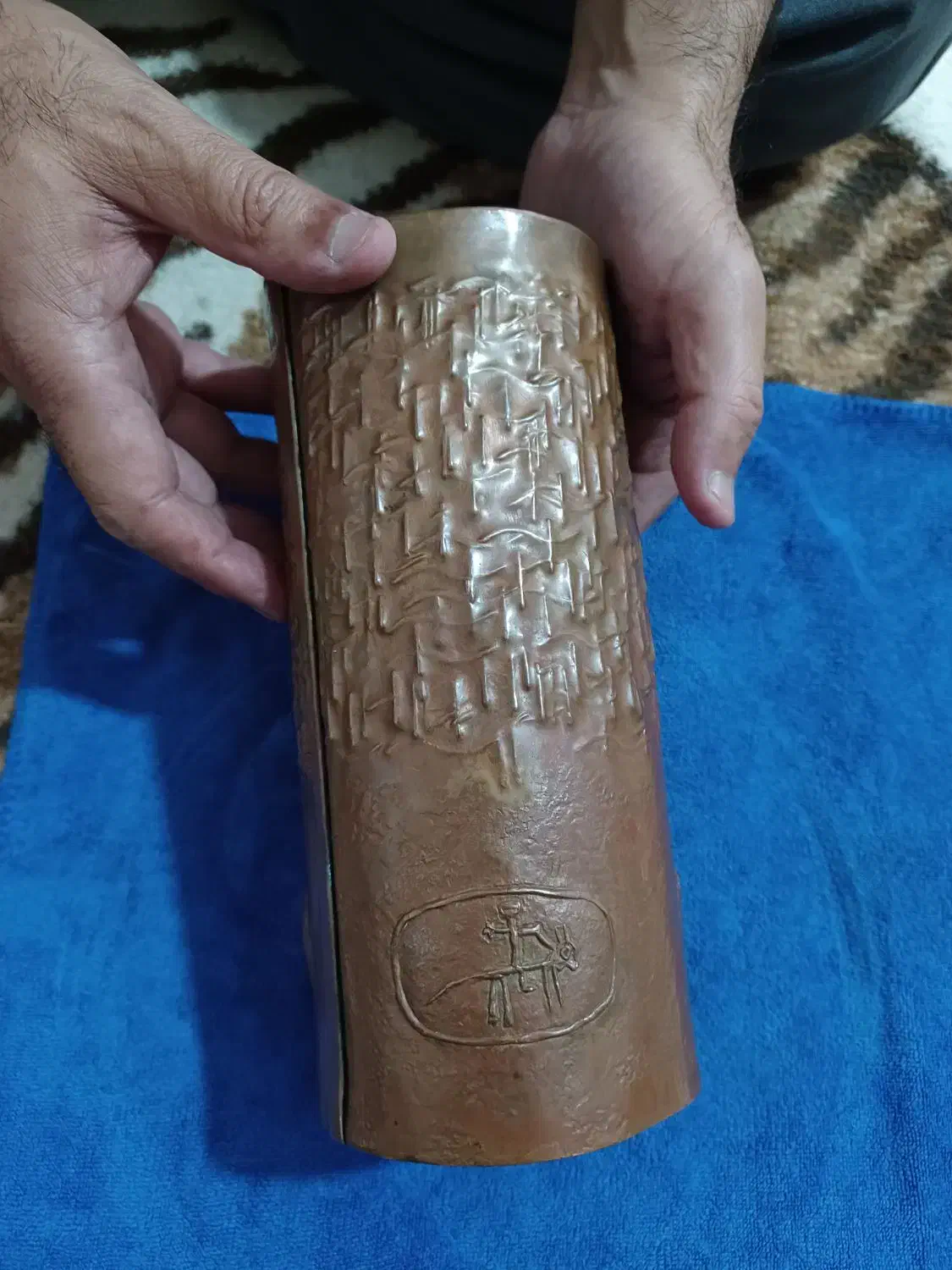 جام فلزی قدیمی کار دست تصویردار به وزن۴۲۵گرم۸۰۰سوت|کلکسیون اشیاء عتیقه|ارومیه, |دیوار