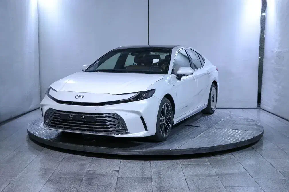 Toyota Camry 2025 LE|خودرو سواری و وانت|تهران, جنت‌آباد شمالی|دیوار