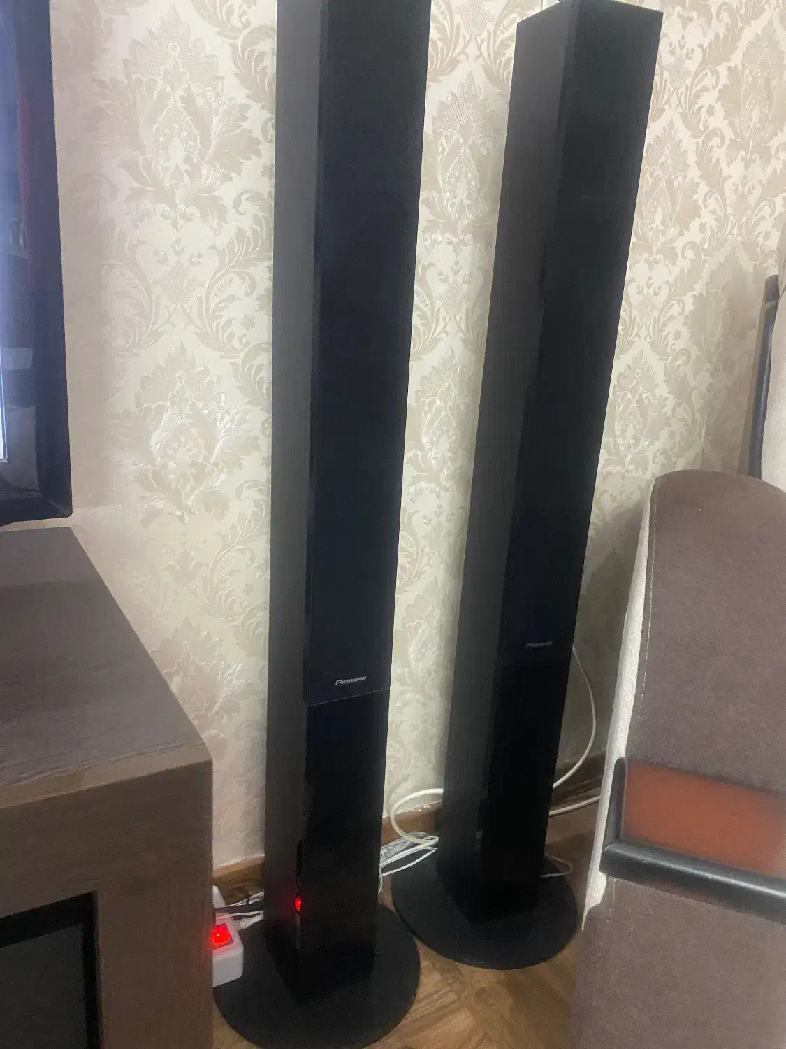 سینما خانگی Pioneer اصل به همراه میز تلویزیون|سیستم صوتی خانگی|کرج, گلشهر|دیوار