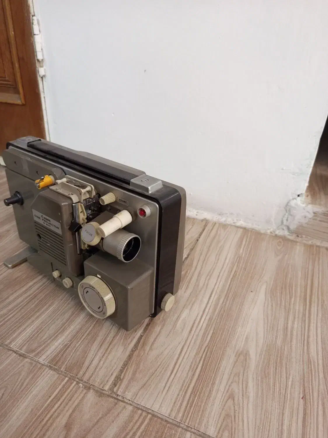 تلویزیون قدیمی و پخش کننده وضبط کننده وپرژکتور|تلویزیون و پروژکتور|محمدشهر, عباس آباد|دیوار