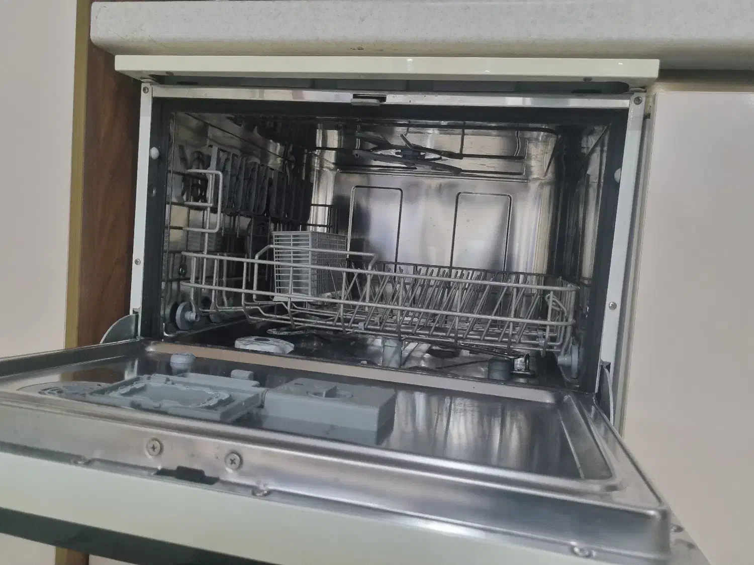 فروش فوری ماشین ظرفشویی ۱۴ نفره مجیک|ماشین ظرفشویی|قائمشهر, |دیوار