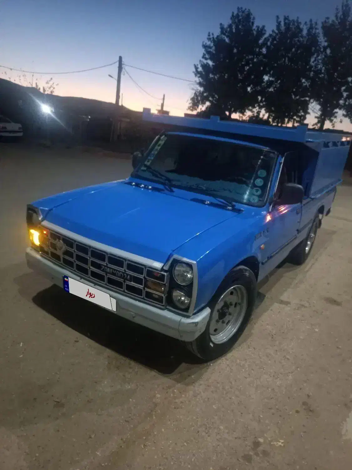 نیسان دیزل|خودرو سواری و وانت|خرمآباد, |دیوار