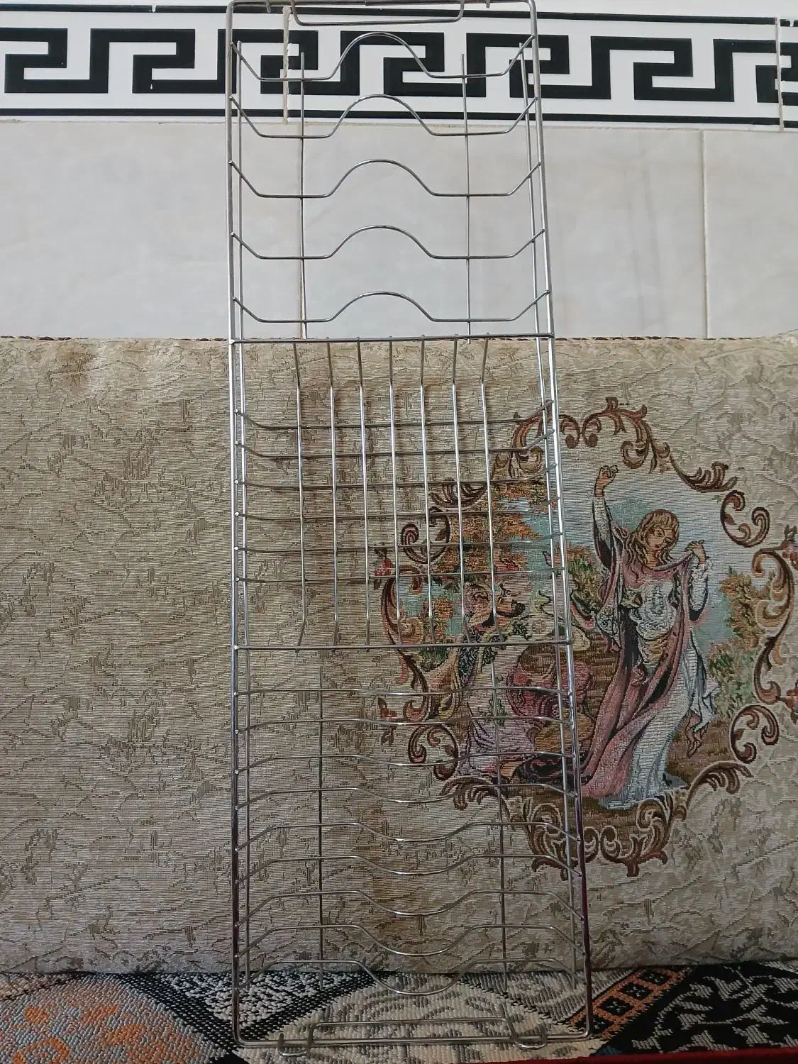 آب چکان|آب‌چکان و نظم‌دهنده ظروف|اشترینان, |دیوار