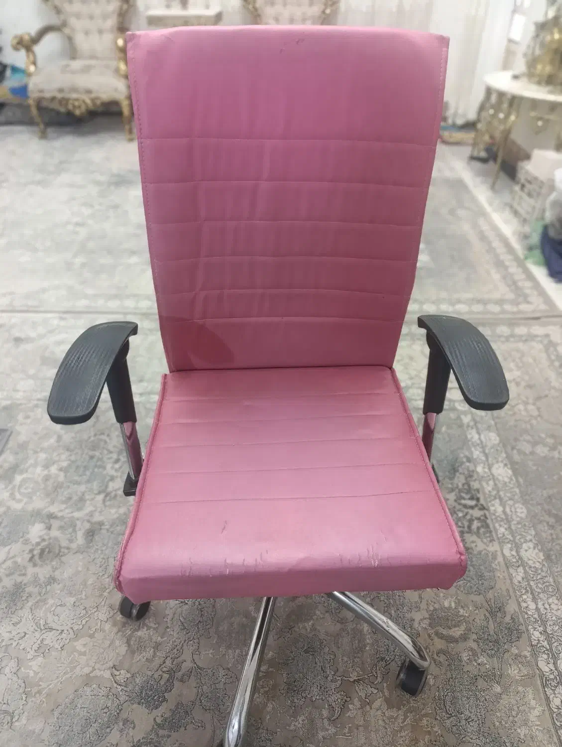 صندلی چرخدار|صندلی و نیمکت|خرم‌آباد, |دیوار