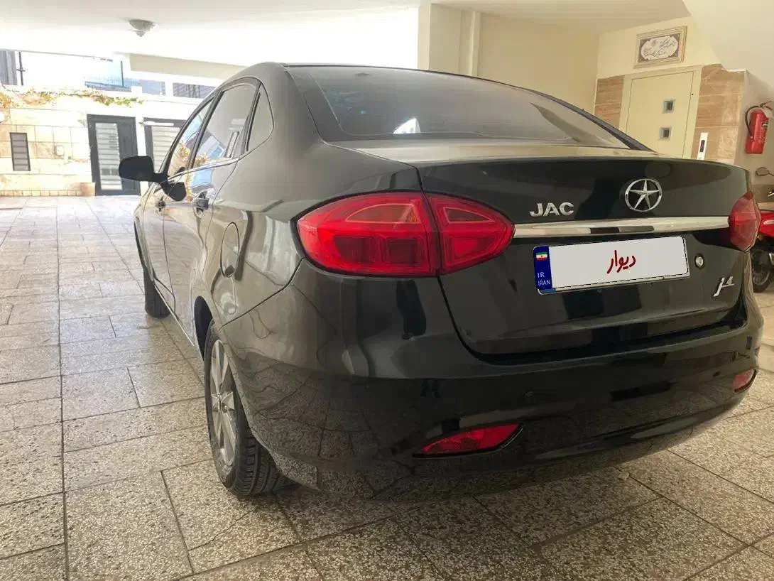 جک j4 مدل ۴۰۳ بی رنگ|خودرو سواری و وانت|مشهد, سرافرازان|دیوار