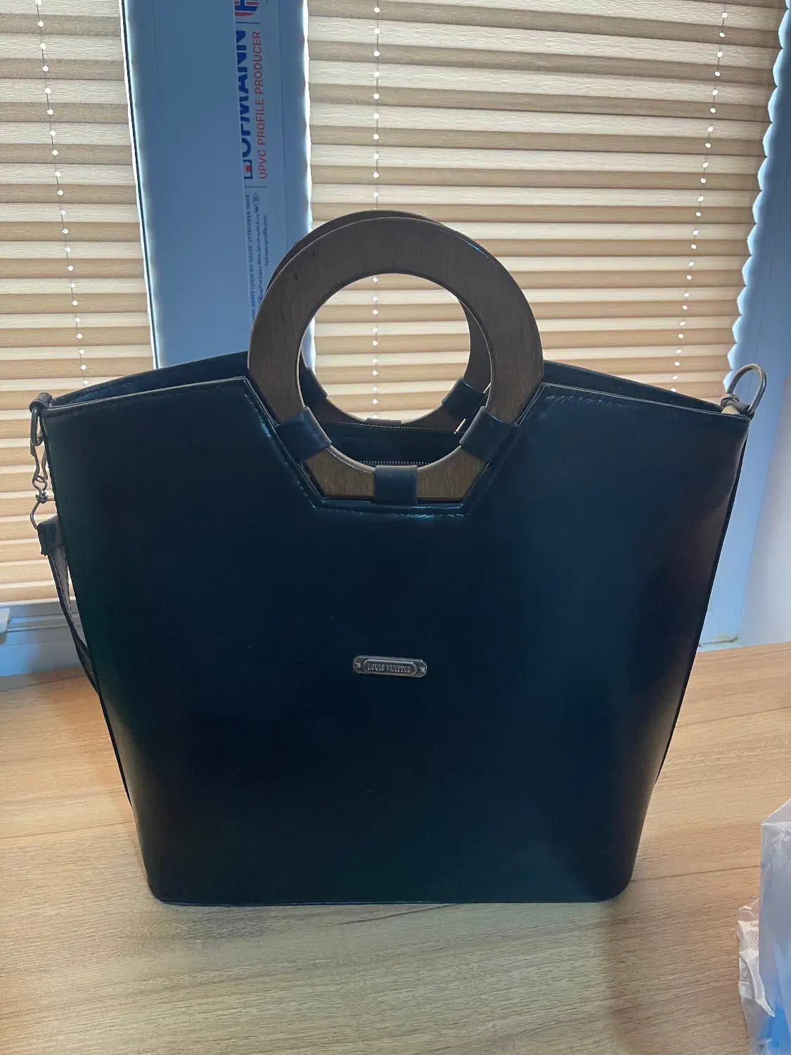 کیف نو هست|کیف، کفش، کمربند|تربت جام, مسکن ملی|دیوار