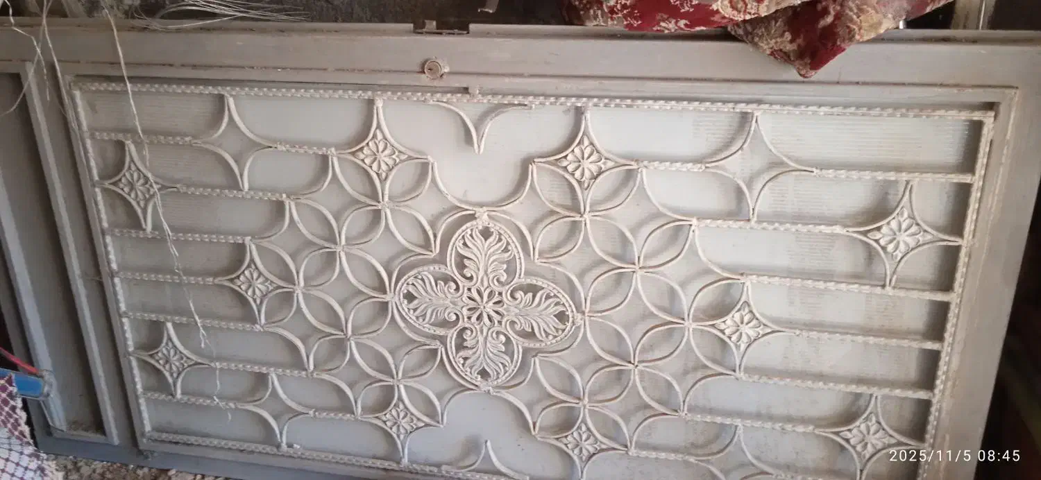 درب آهنی حیات نواثلان کارنکرده|مصالح و تجهیزات ساختمان|ایلام, |دیوار