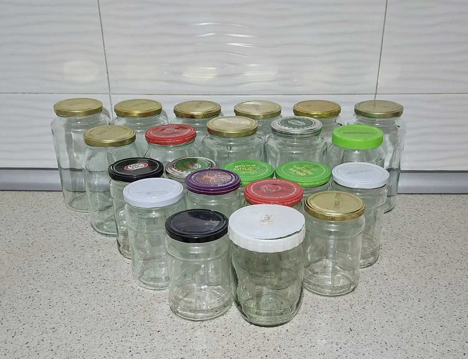 ظروف نگهدارنده|ظروف نگهدارنده، پلاستیکی، یک‌بارمصرف|اصفهان, درب کوشک|دیوار