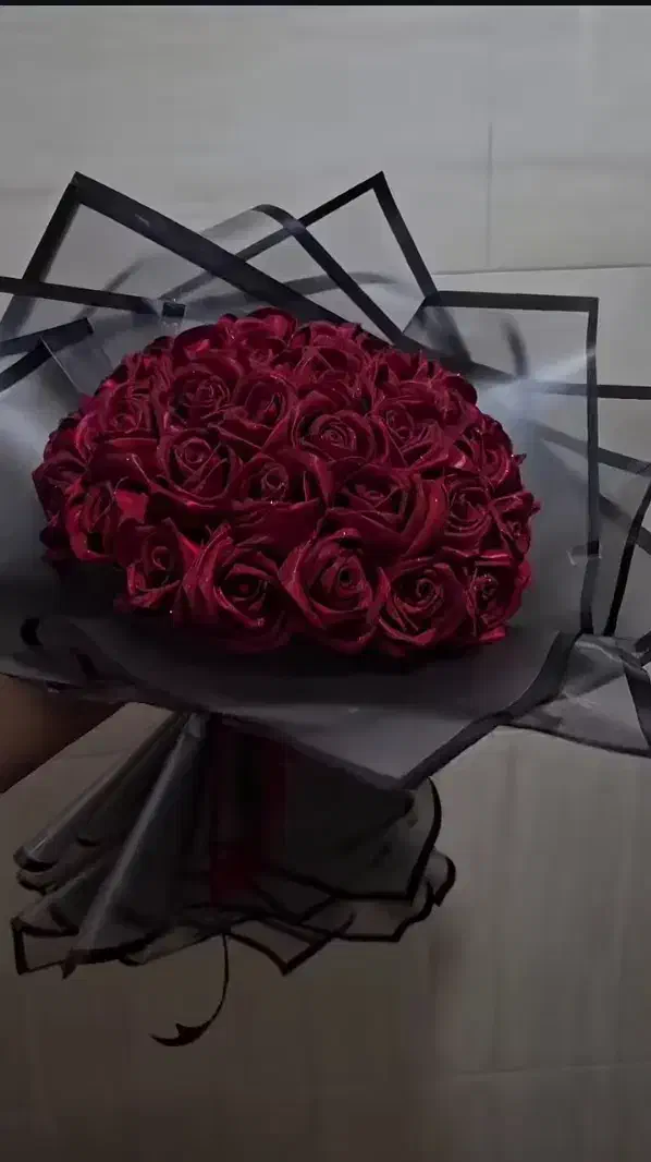 هدیه ای خاص و ماندگار|گل مصنوعی|اهواز, پردیس|دیوار