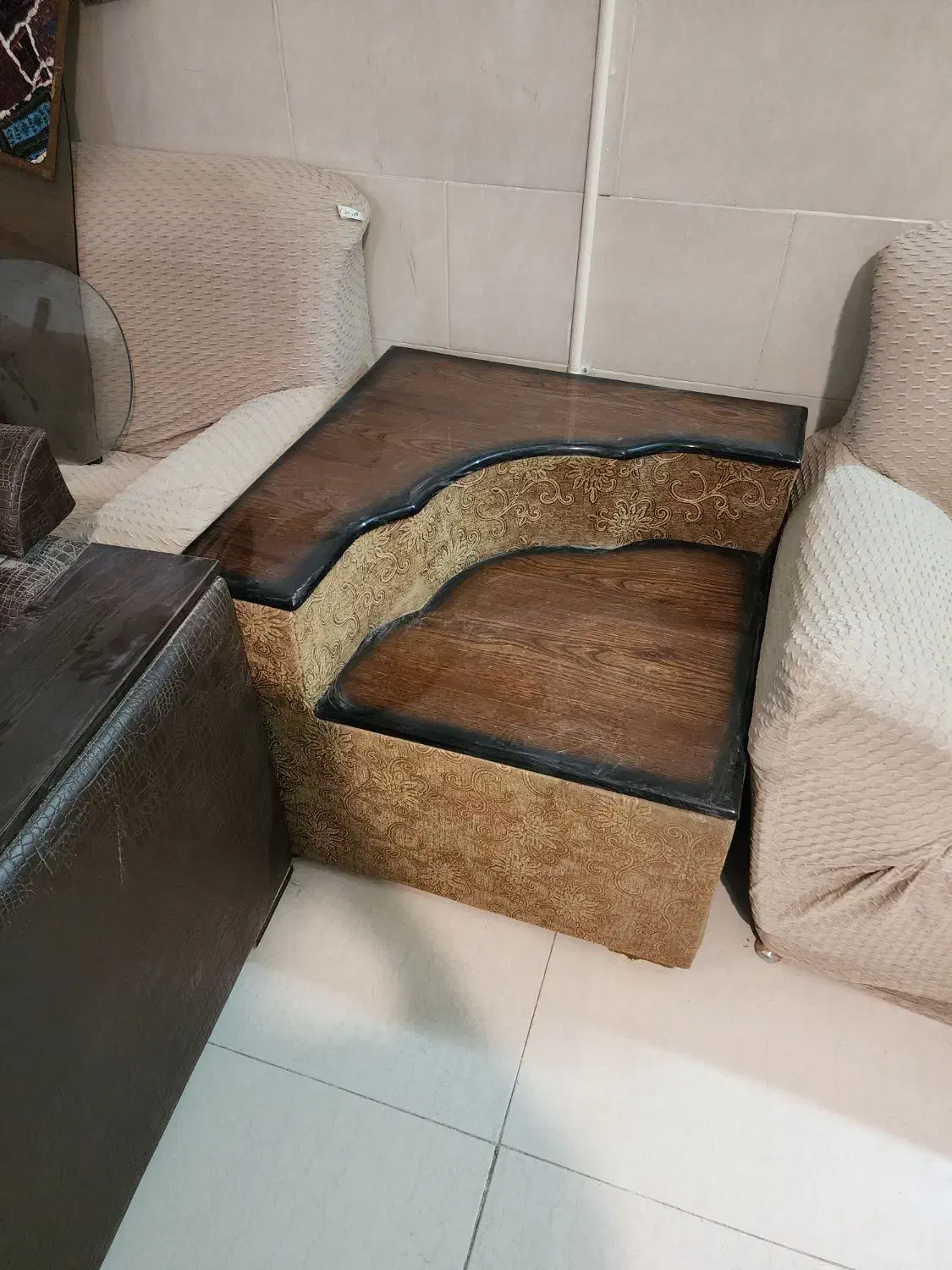 مبل ال در حد نو|مبلمان خانگی و میز عسلی|یزد, |دیوار