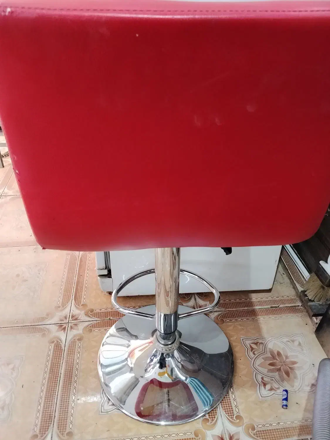 صندلی جکدار|آرایشگاه و سالن‌های زیبایی|قرچک, باقرآباد|دیوار