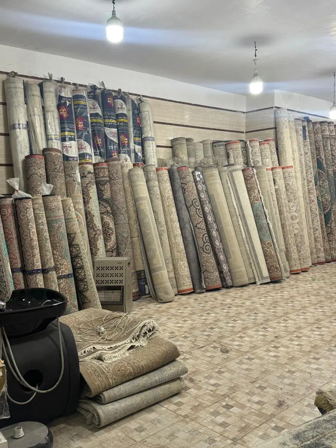 فرش نو به قیمت درب کارخانه|فرش|زاهدان, |دیوار