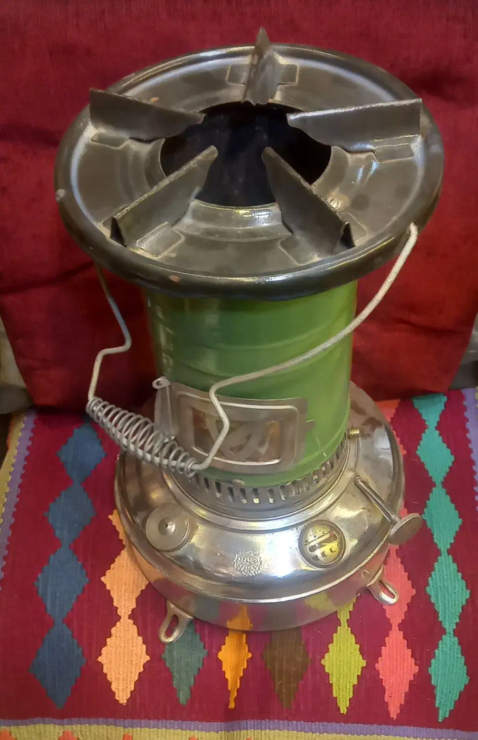 منقل و والر قدیمی|کلکسیون اشیاء عتیقه|قم, سرحوض|دیوار