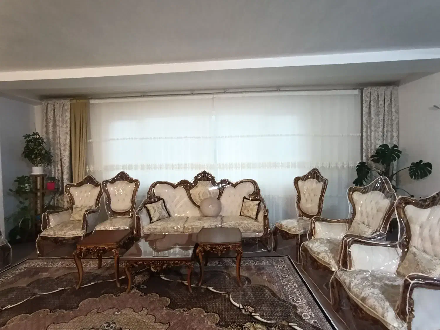 پرده بدون دکور|پرده، رانر، رومیزی|میانه, |دیوار