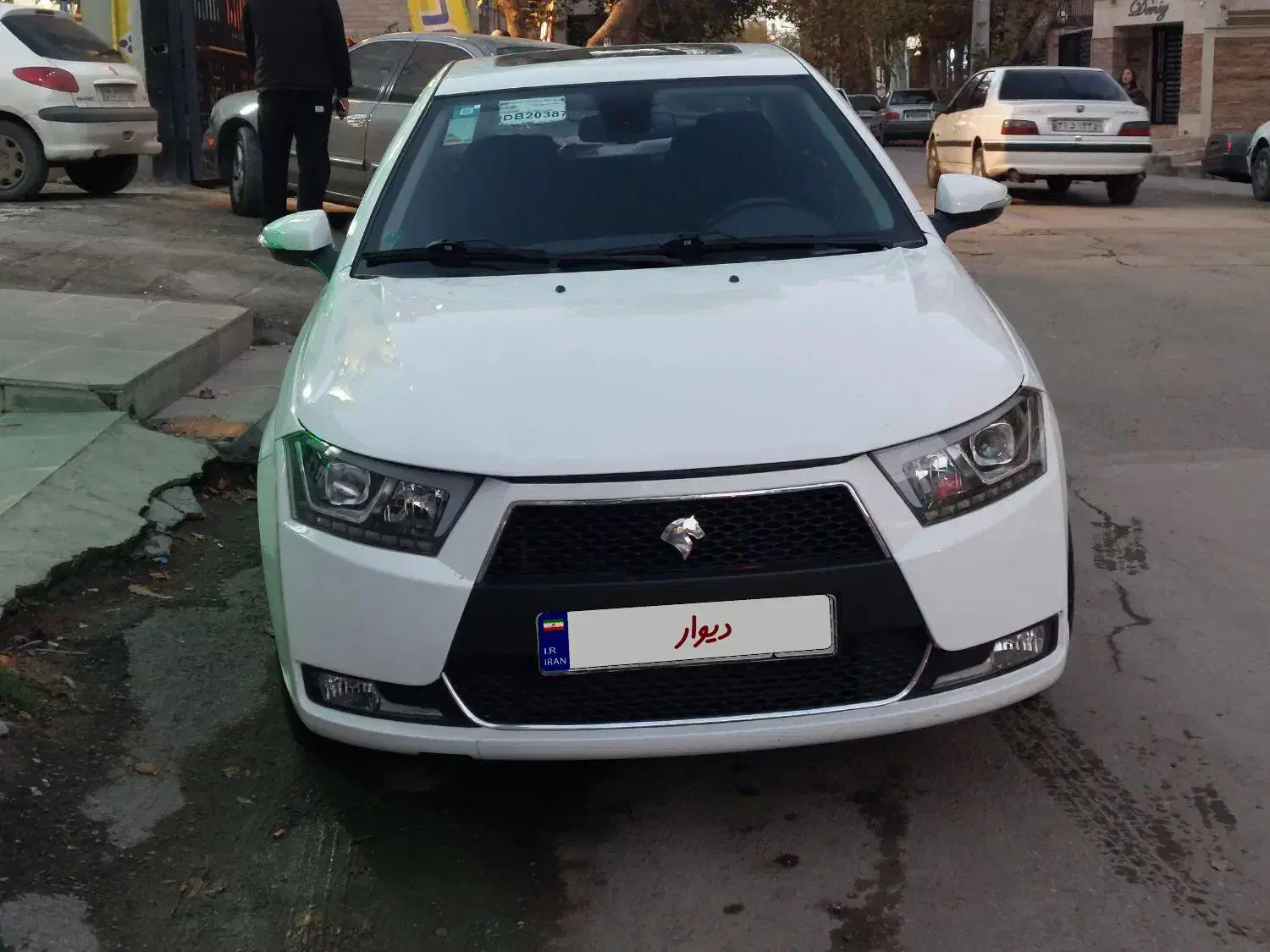 دنا پلاس اتوماتیک آپشنال|خودرو سواری و وانت|سنندج, |دیوار