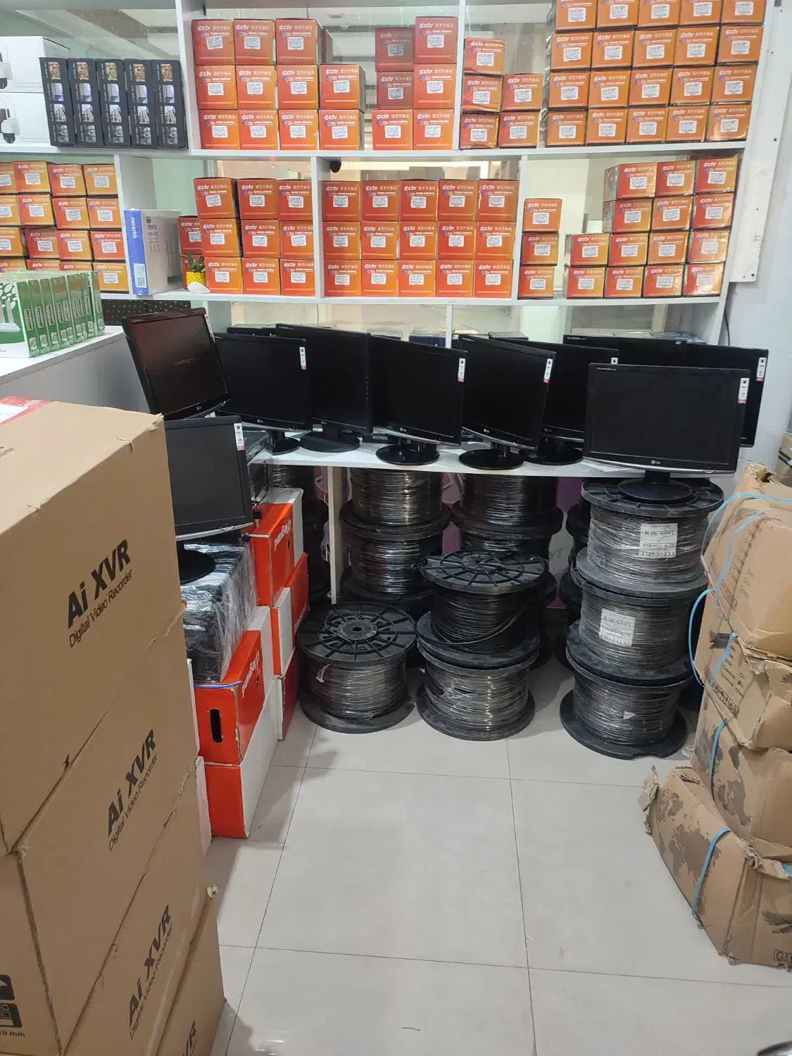 مانیتور17اینچ در حد نو|قطعات و لوازم جانبی رایانه|مشهد, سعد آباد|دیوار