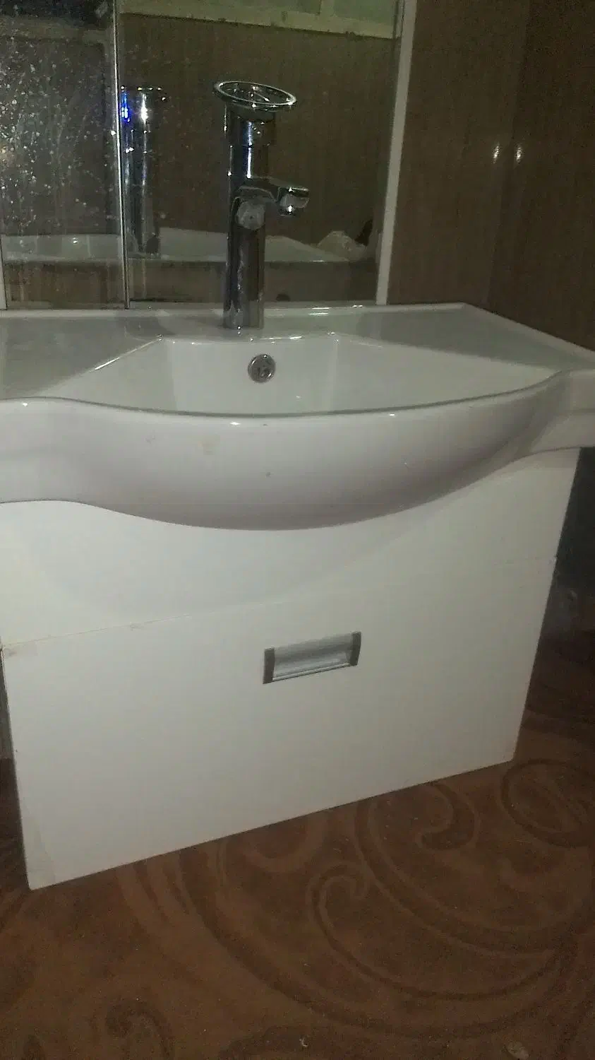 ۲عددکابین رو شویی ۱۵۰۰|لوازم سرویس بهداشتی|قم, علی آباد سعدگان|دیوار