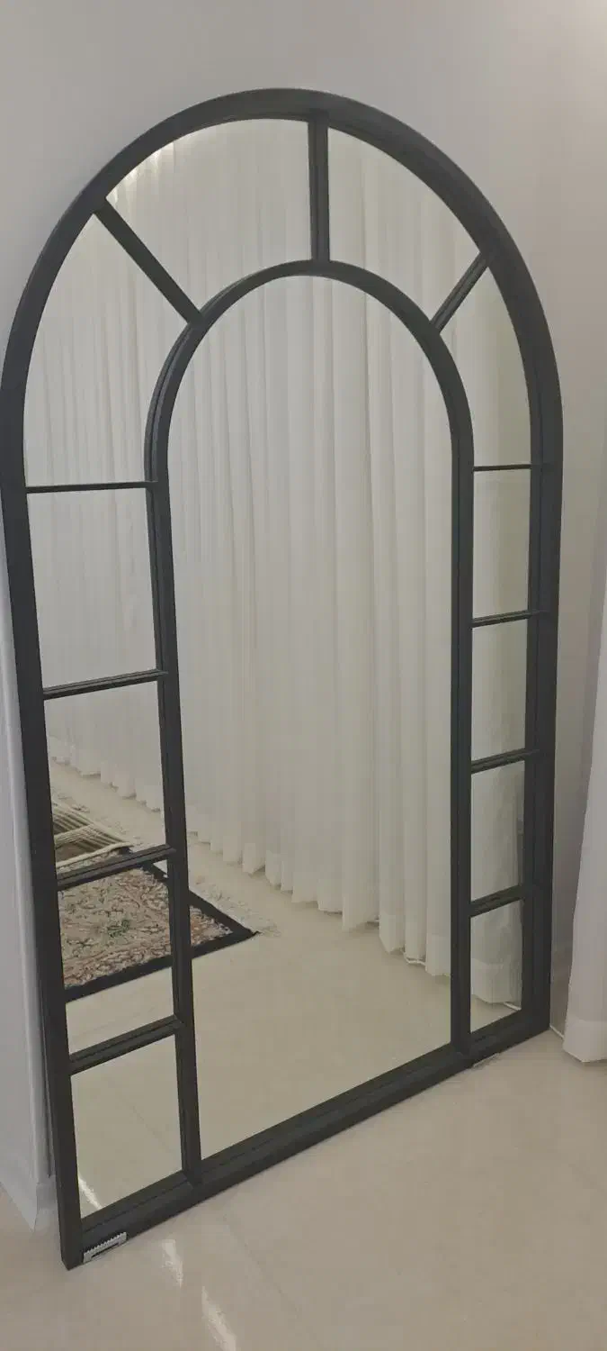 آیینه بزرگ|آینه|زنجان, |دیوار