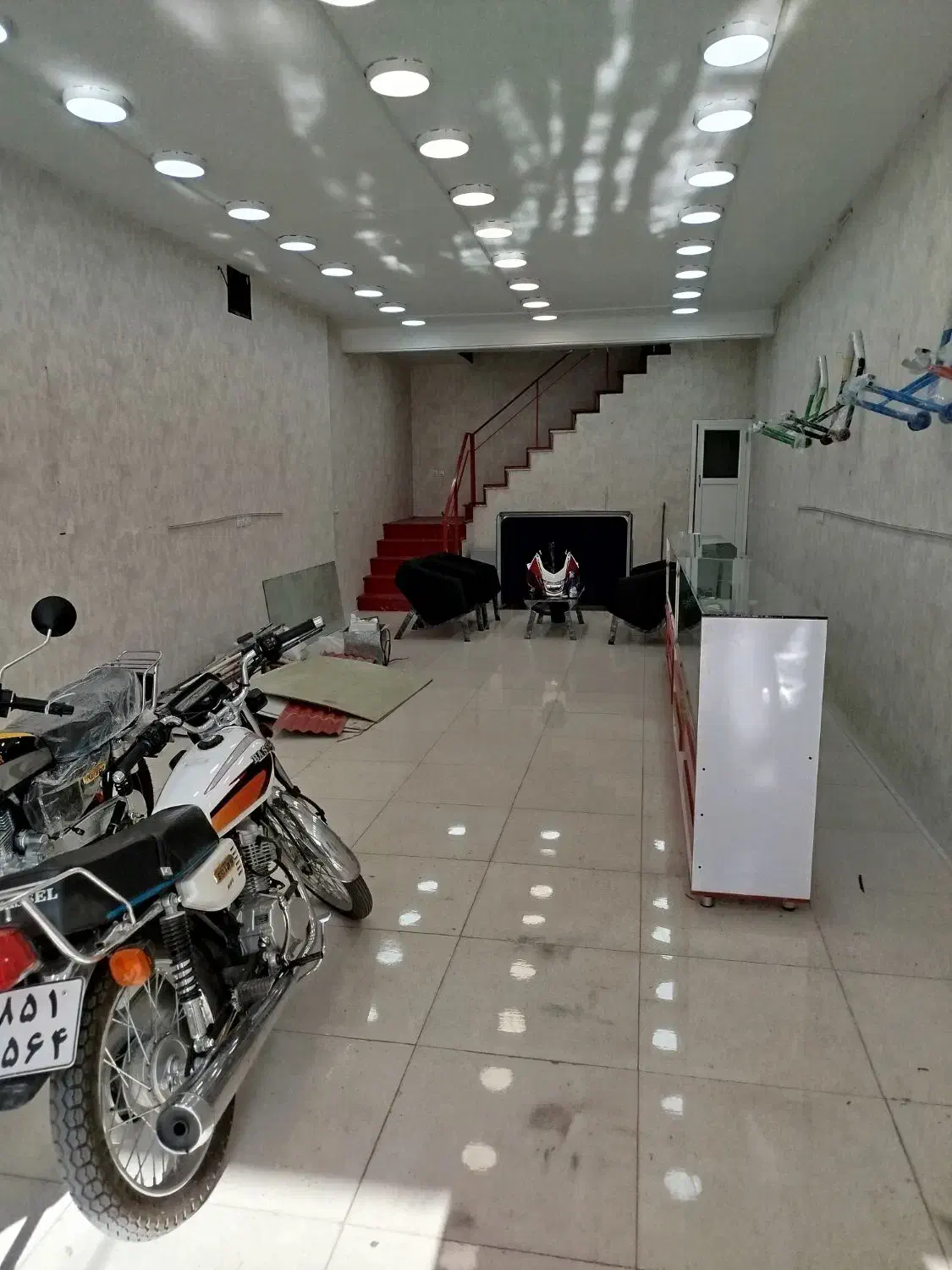 تجاری / ۸۰ متری / دو طبقه خاتم الانبیا|فروش مغازه و غرفه|خرم‌آباد, |دیوار