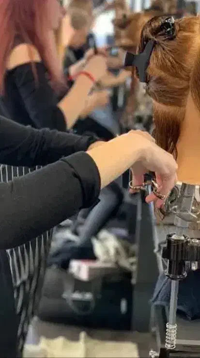 آموزش آرایشگری باارائه مدرک فنی حرفه ای|خدمات آموزشی|ازنا, |دیوار