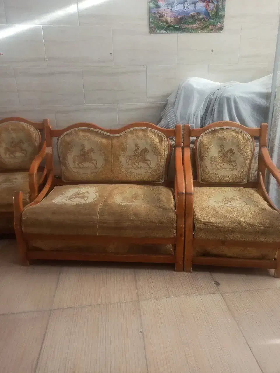 مبل تمام چوب راش|مبلمان خانگی و میز عسلی|خرم‌آباد, |دیوار