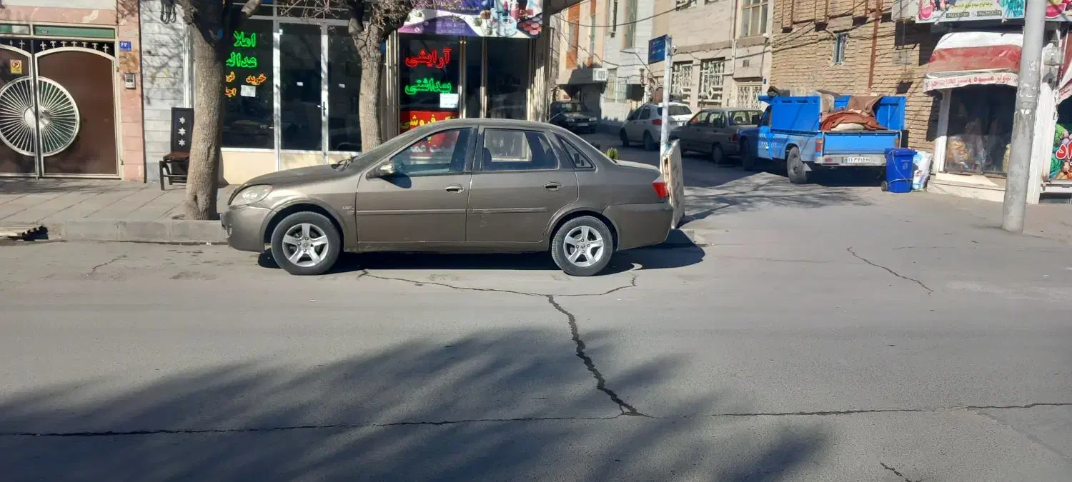 لیفان ۵۲۰|خودرو سواری و وانت|اراک, |دیوار