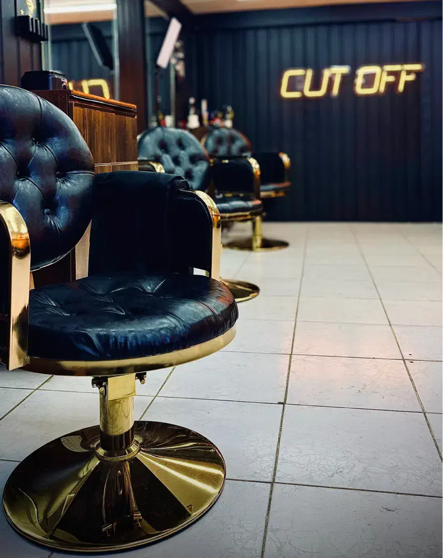 فروش صندلی کپ آرایشگاهی چرم آلگرو طلایی|آرایشگاه و سالنهای زیبایی|مبارکه, |دیوار